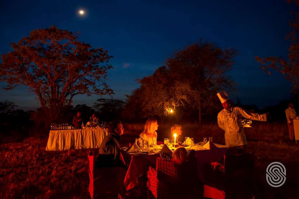 Kirawira Serena Camp Robanda Restaurant billede